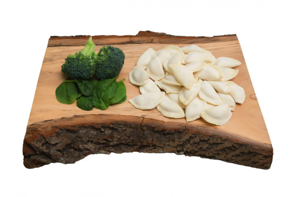 Bezgluténové pirohy plnené špenátovo - brokolicovou náplňou 500 g